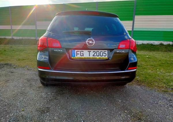 Opel Astra cena 27900 przebieg: 146200, rok produkcji 2012 z Płońsk małe 301